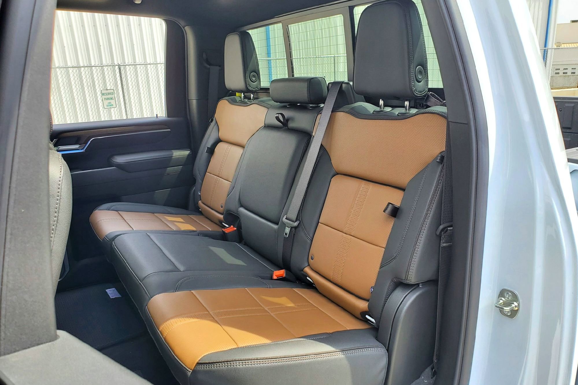 2026 Chevrolet Silverado 2500 HD High Country - Photo 18