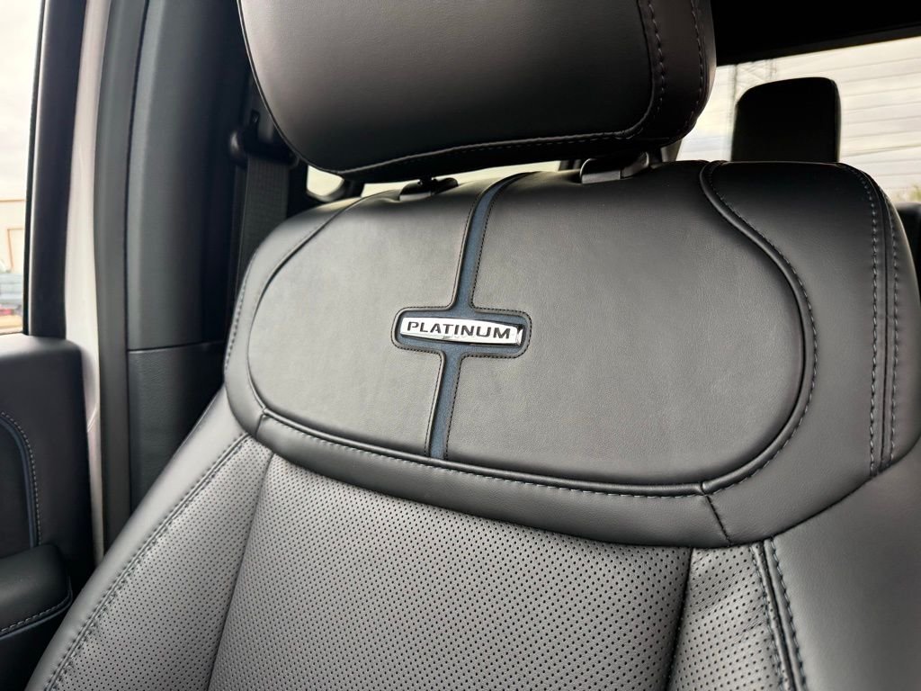 Used 2026 Star White Ford Platinum image 18