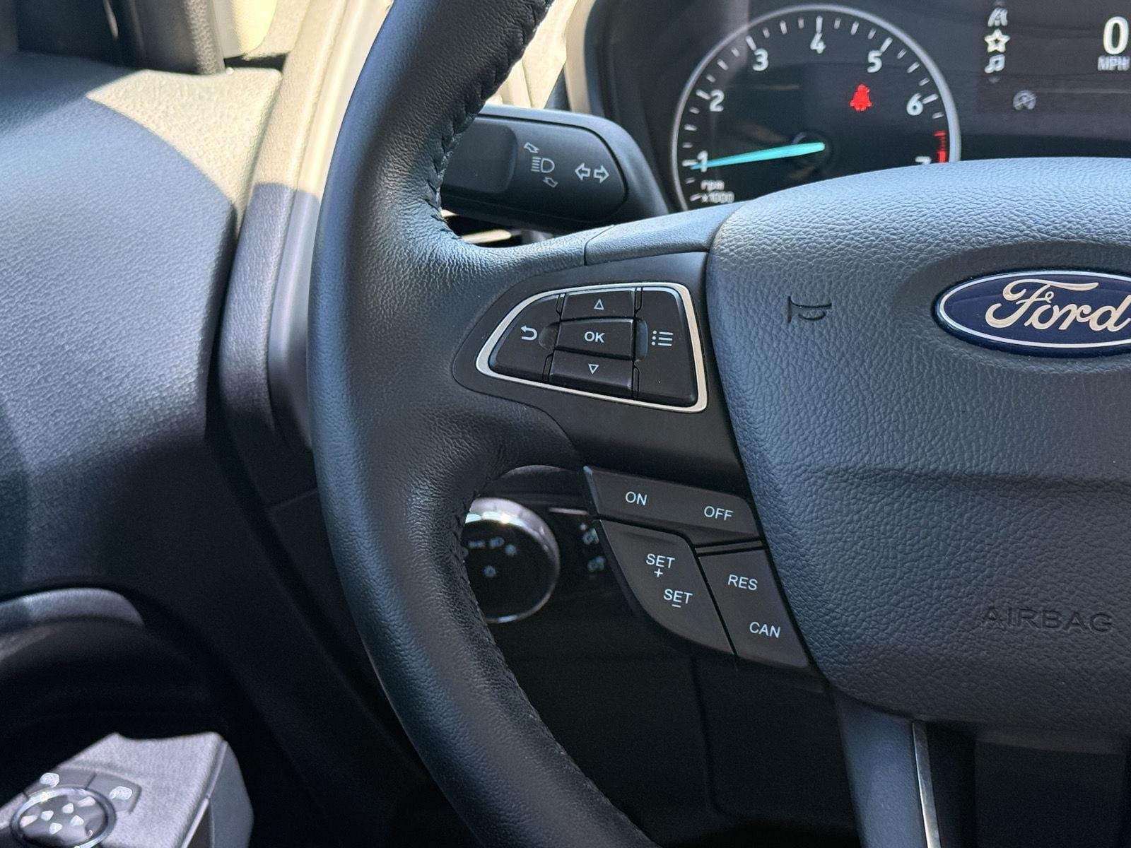 Used 2019 Shadow Black Ford SE image 23