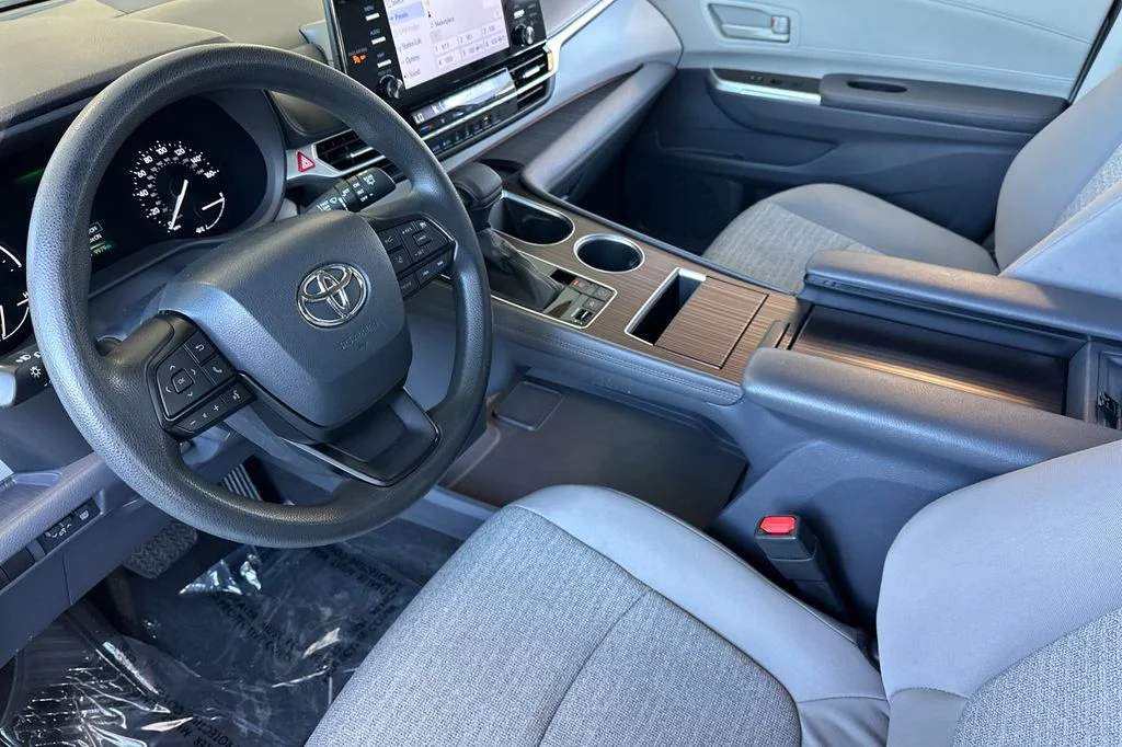 Used 2023 Silver Toyota LE image 10