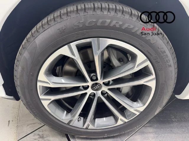 New 2026 White Audi 45 Premium image 6