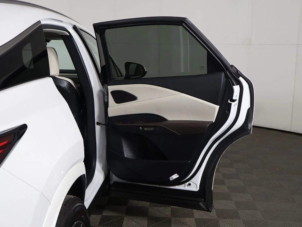 Used 2023 White Lexus 350h Premium image 23