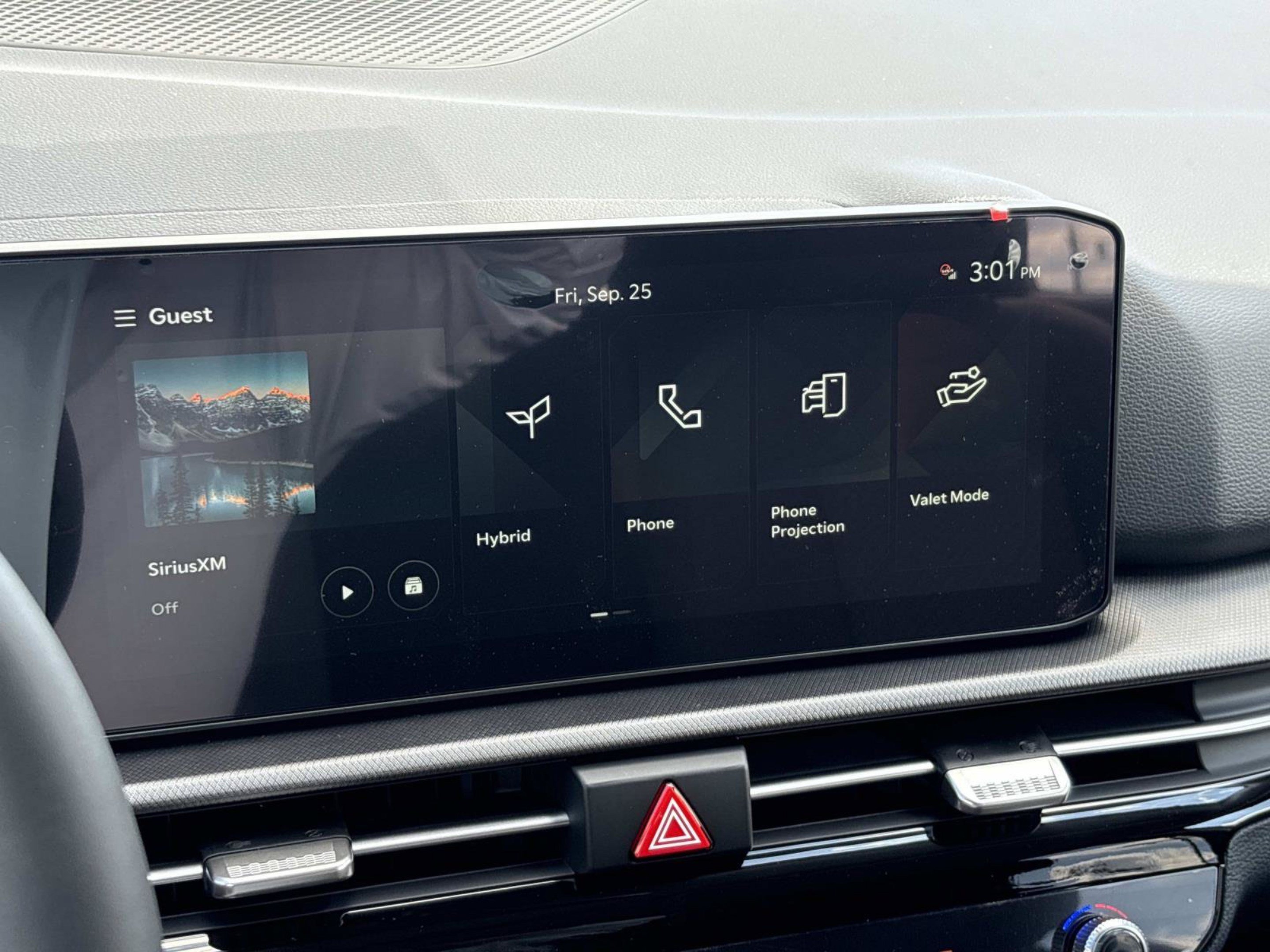 New 2027 Snow White Pearl Kia LX image 23