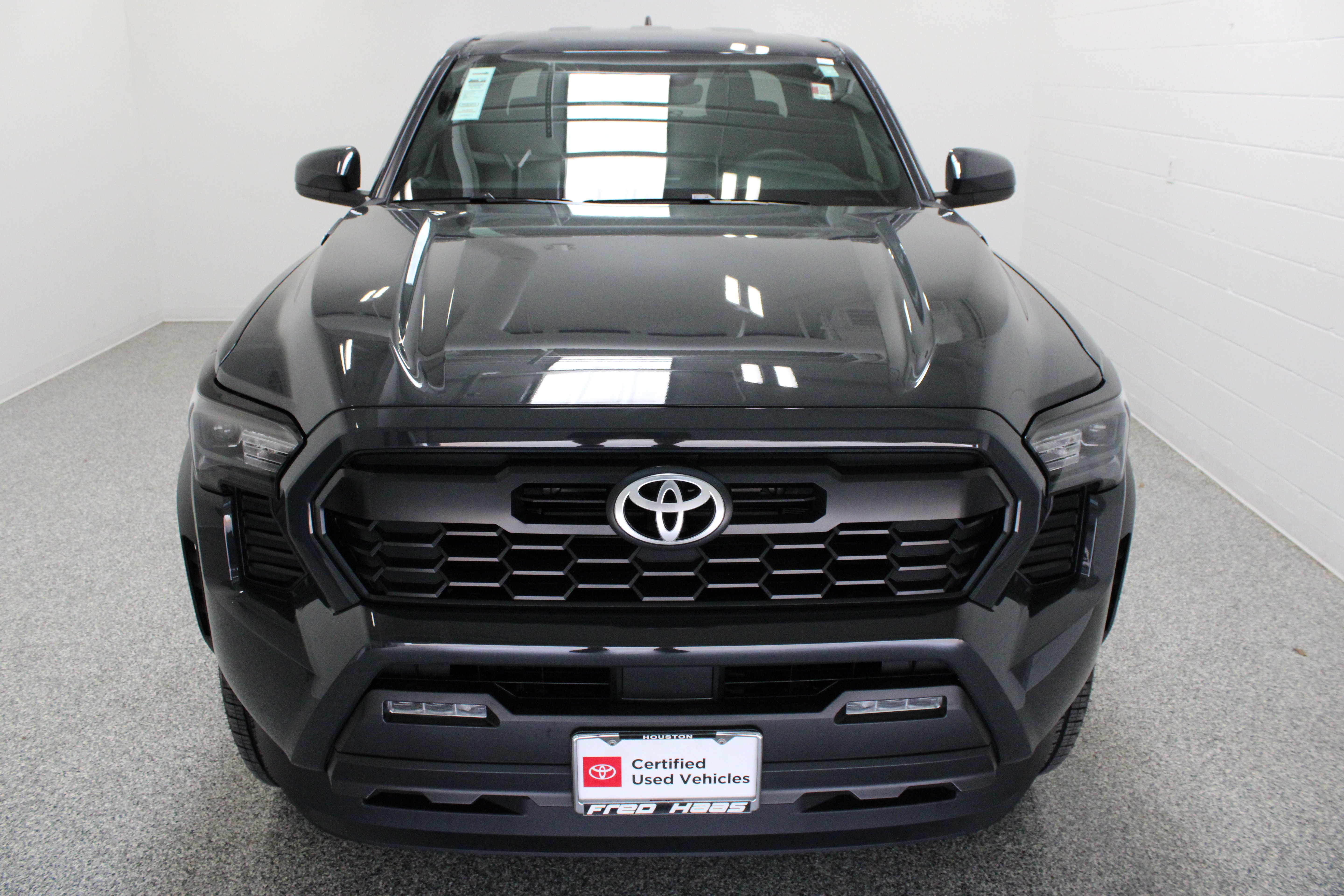 Used 2025 Underground Toyota TRD Off Road Hybrid 2.4T image 3