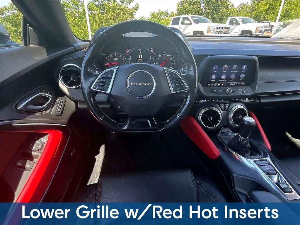Used 2022 Gray Chevrolet 3LT image 11