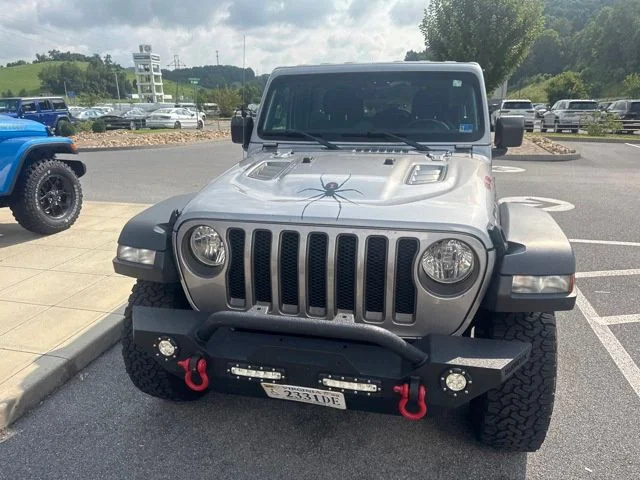 Used 2021 Silver Jeep Unlimited Rubicon image 3