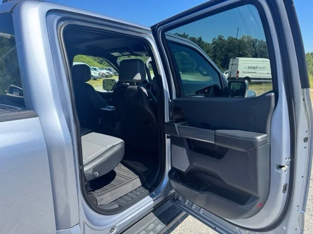 Used 2022 Blue Ford Lariat image 20