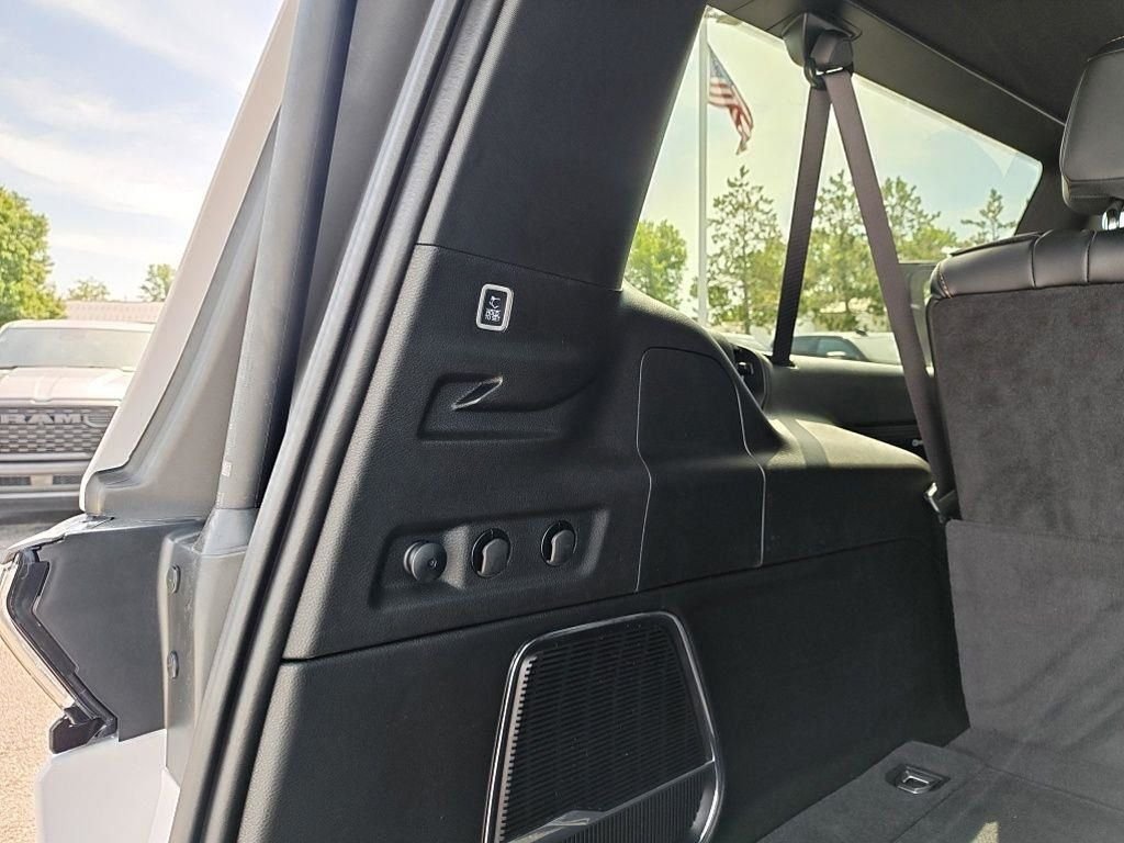 New 2026 Bright White Clearcoat Jeep 85th Anniversary image 36