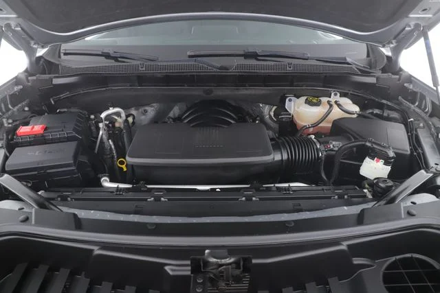 Used 2023 Gray Chevrolet Z71 image 15