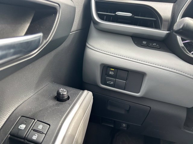 Used 2020 Gray Toyota XLE image 14