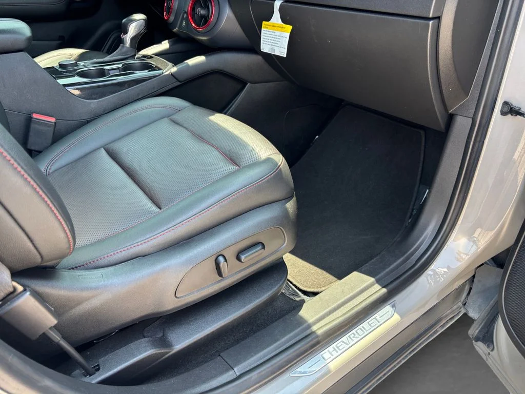 Used 2021 Gray Chevrolet RS image 52