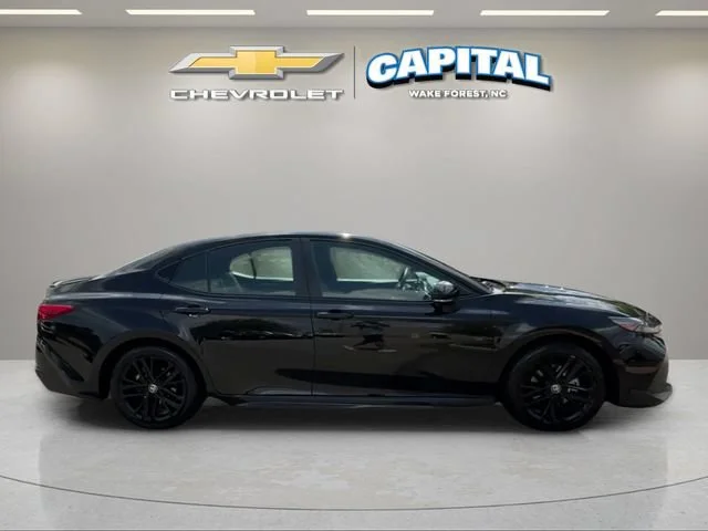 Used 2025  Toyota LE image 6