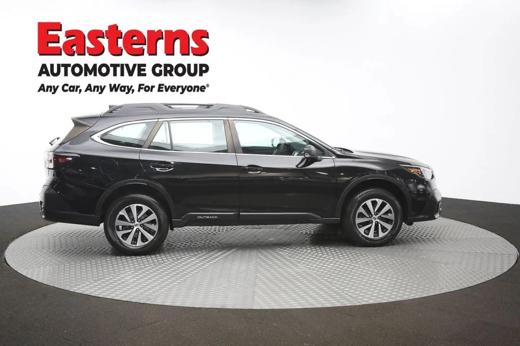 Used 2022 Black Subaru 2.5i image 43