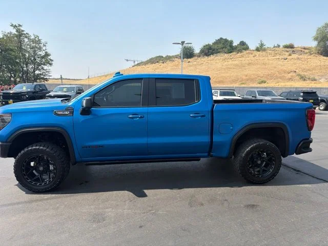 Used 2023 Blue GMC AT4X image 4