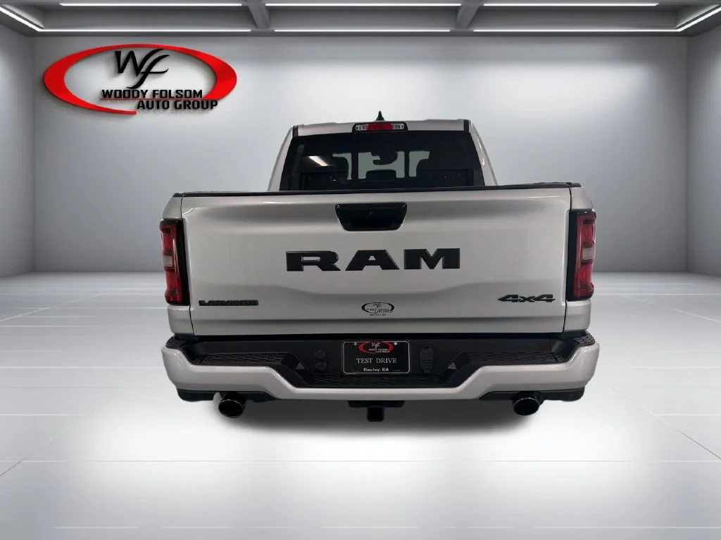 New 2027 Silver Zynith Exterior Paint RAM Laramie image 7