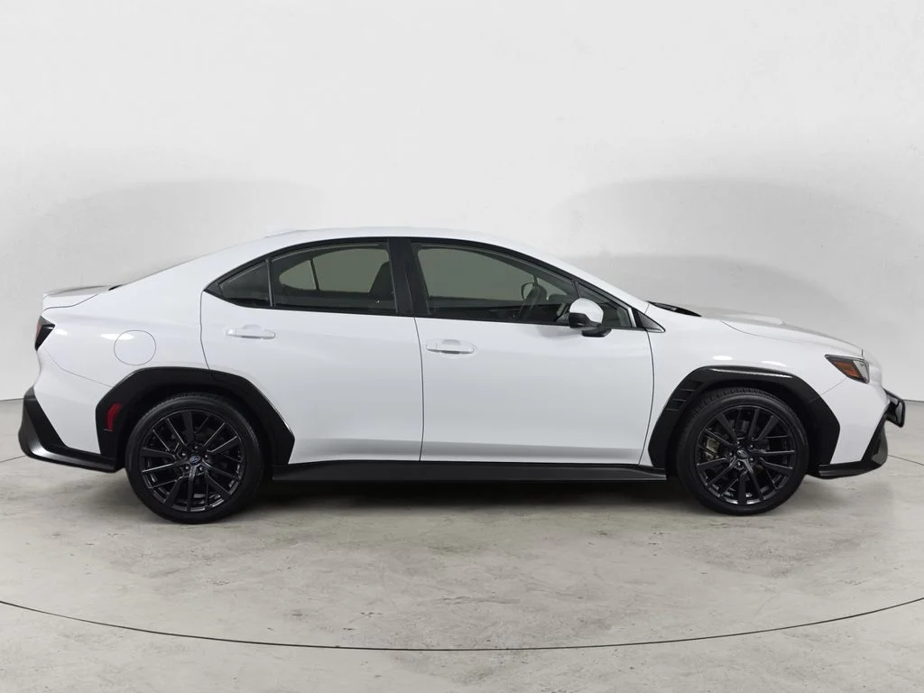 Used 2024 Ceramic White Subaru Premium image 6