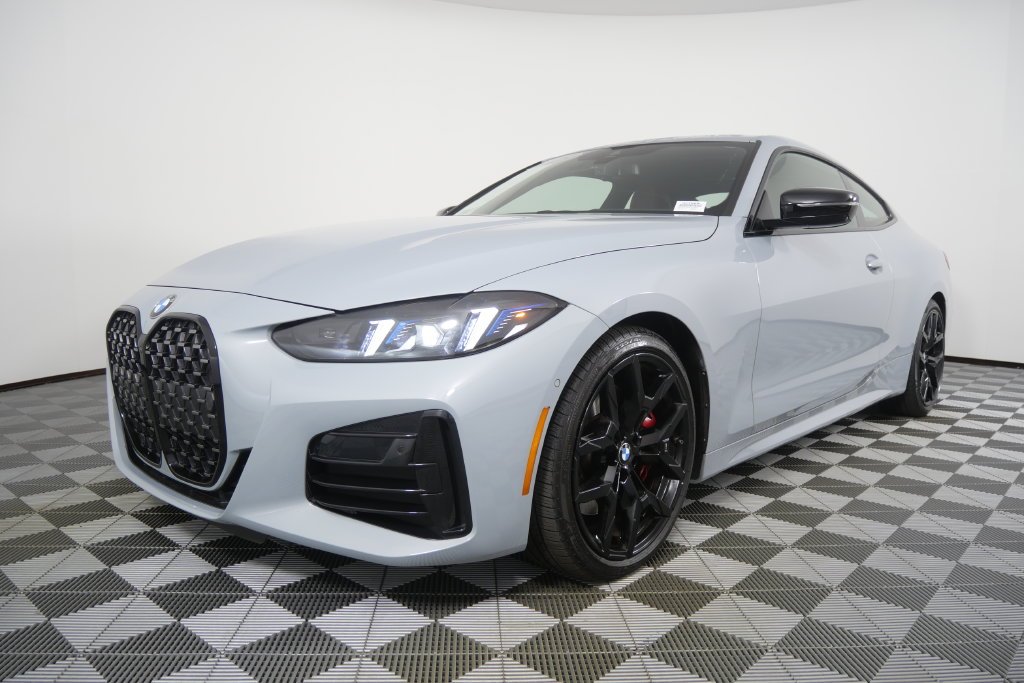 Used 2025 Brooklyn Grey Metallic BMW 430i image 9