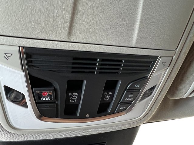 New 2026 Majestic Black Pearl Acura w/Technology Package image 20