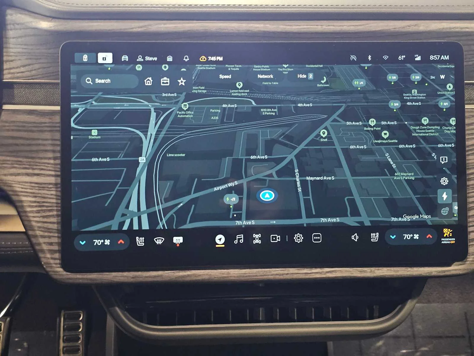 Used 2023  Rivian Adventure image 13