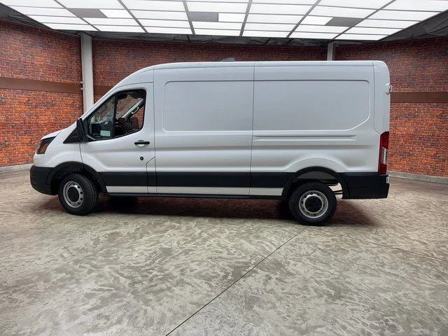 New 2026 Oxford White Ford Cargo Van image 2