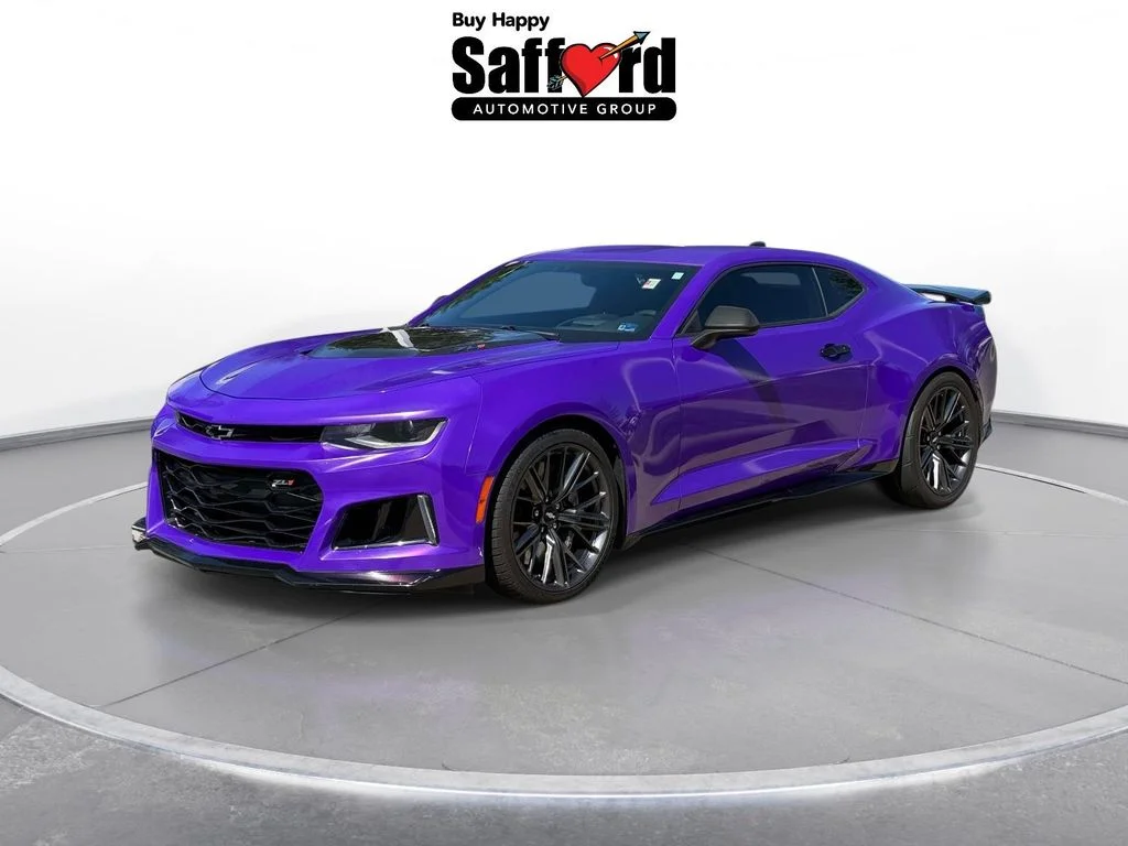 Used 2017 White Chevrolet ZL1 image 1