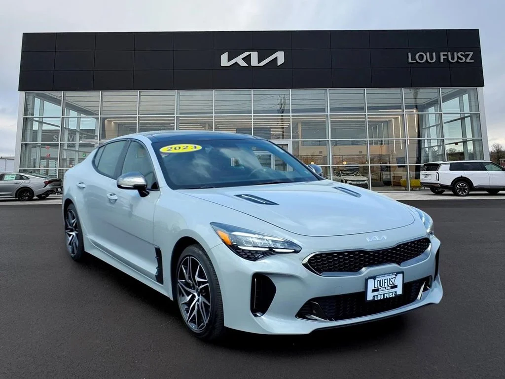 2023 Kia Stinger GT-Line AWD's photo