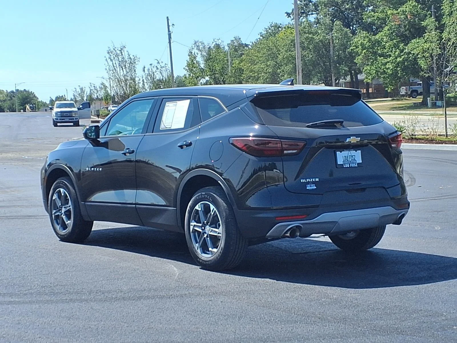 Used 2025 Black Chevrolet LT image 3