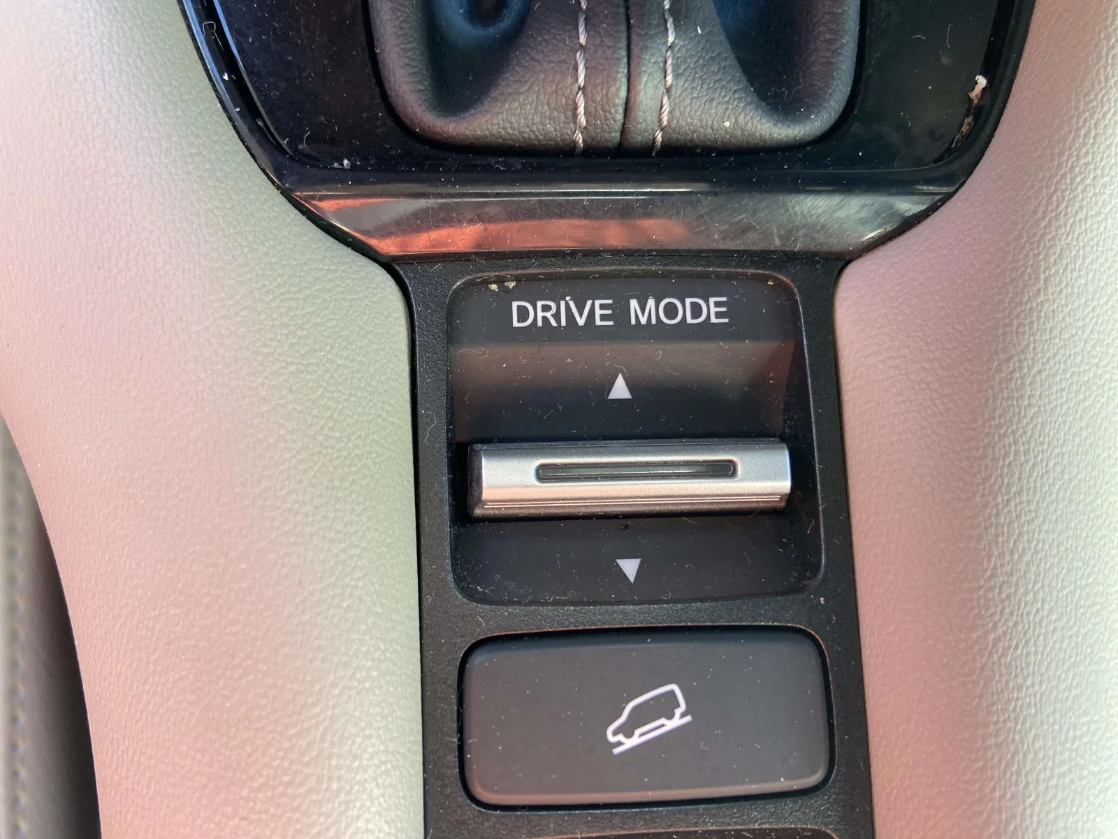 Used 2024 White Honda LX 2WD CVT image 16