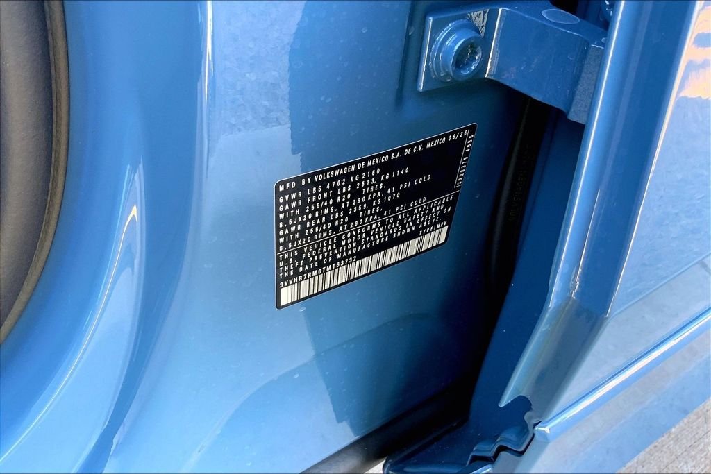 New 2026 Monterey Blue Pearl Volkswagen 2.0T SE R-Line Black image 14