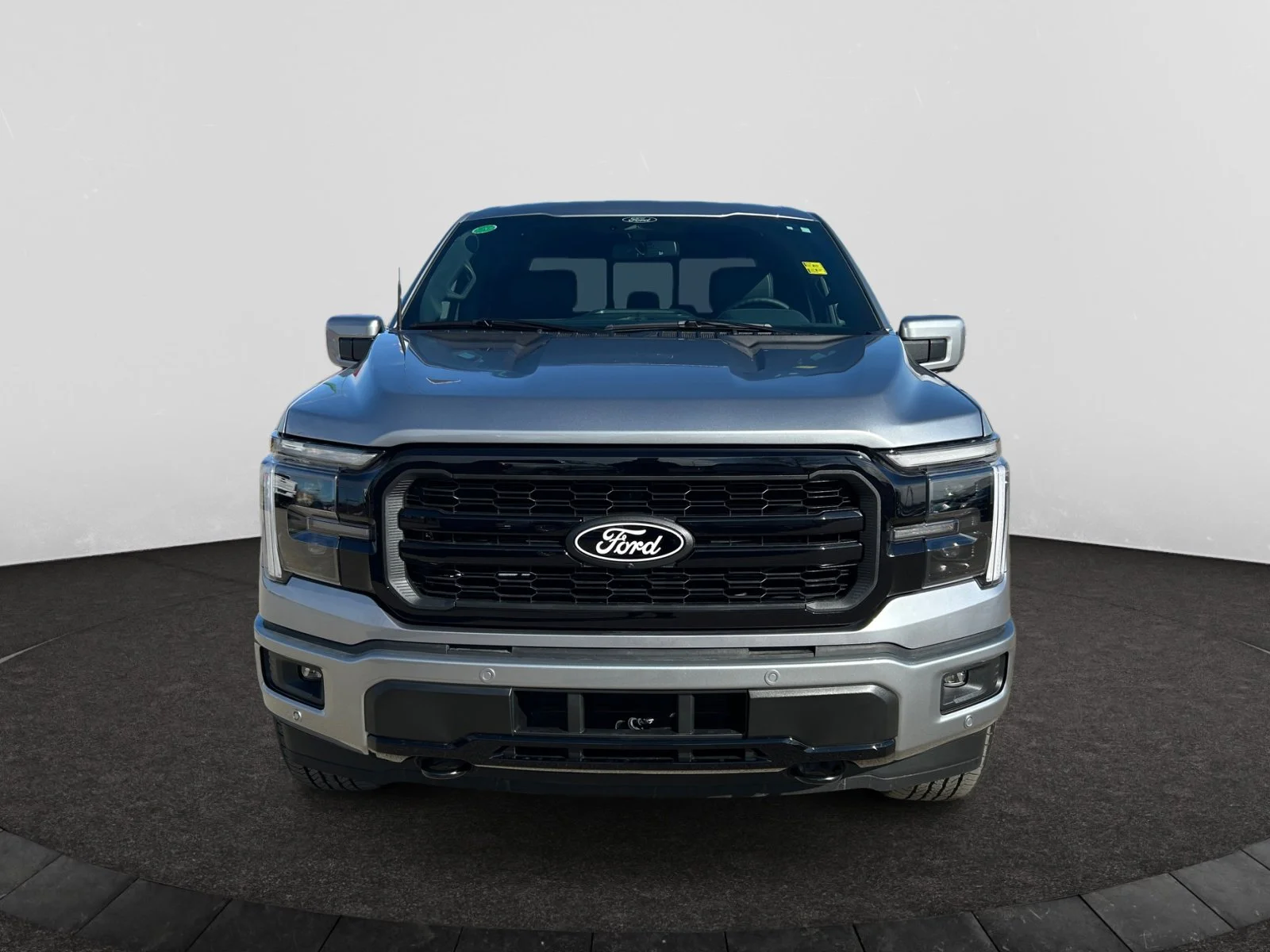 New 2026 Iconic Silver Metallic Ford Lariat image 8