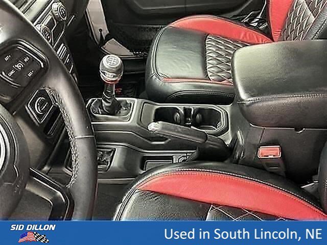 Used 2018 Bright White Clearcoat Jeep Sport S image 14