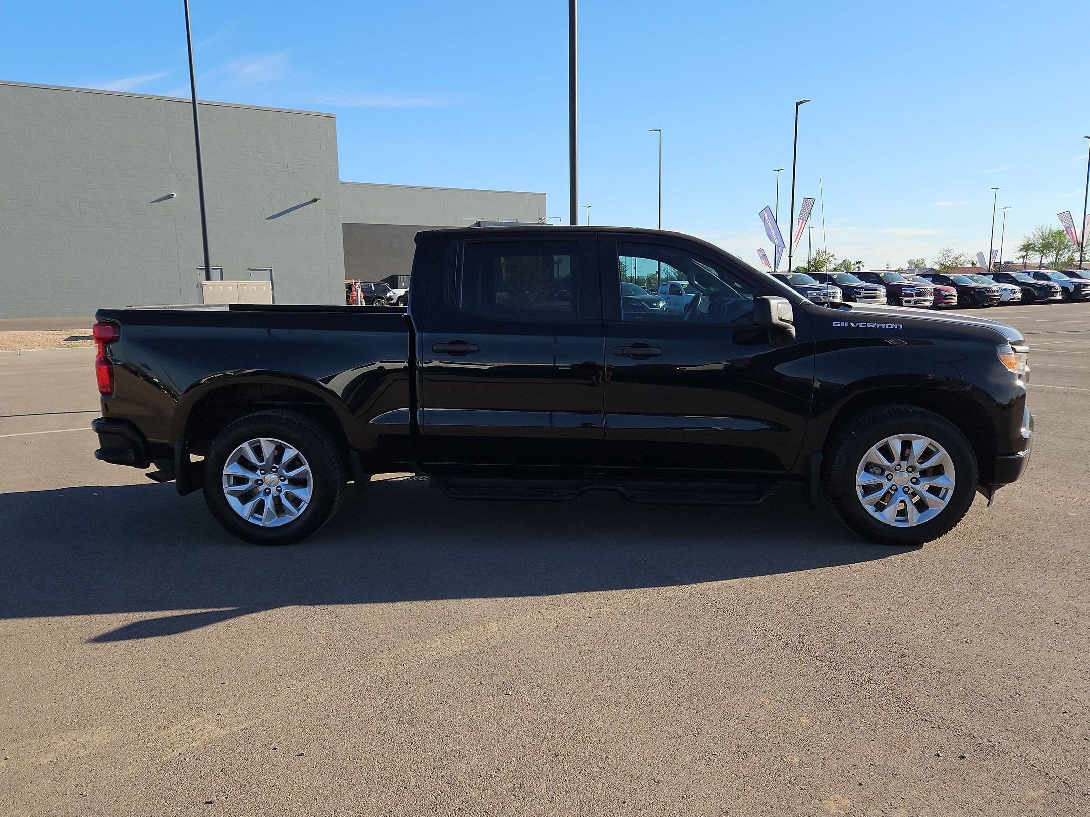 Certified Used 2022 BLACK Chevrolet Custom image 6