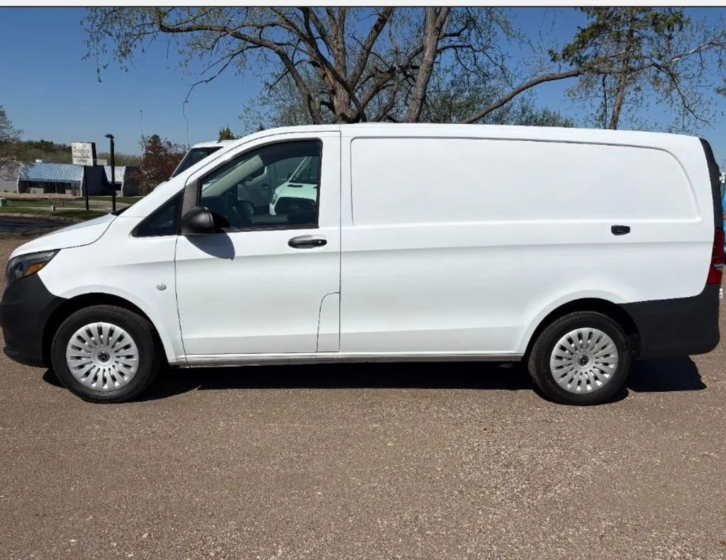 Used 2022 White Mercedes-Benz Cargo image 11