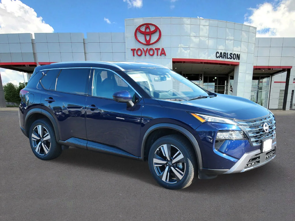 Used 2026 Nissan Rogue SL with VIN 5N1BT3CB9TC735637 for sale in Minneapolis, Minnesota