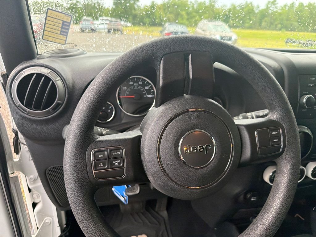 Used 2017 White Jeep Unlimited Sport image 11
