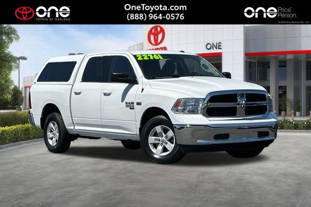 2019 RAM 1500 Classic SLT 4x4 Crew Cab 5'7's photo