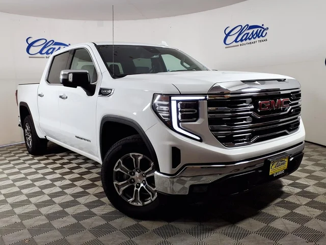 2025 GMC Sierra 1500 SLT