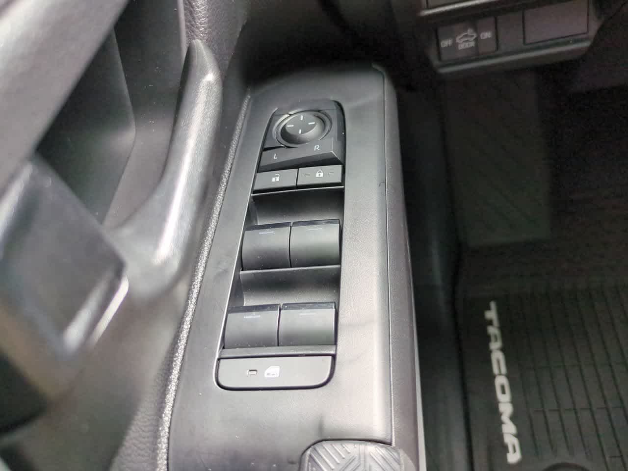 Certified Used 2025 Underground Toyota SR5 image 21