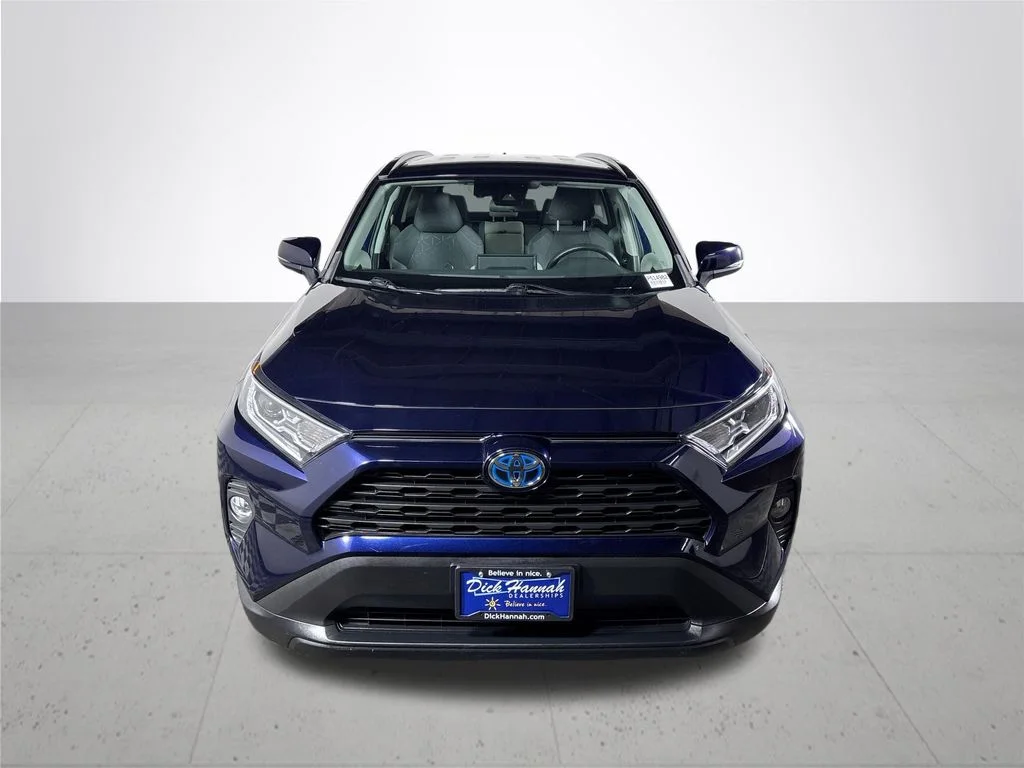 Used 2020 Blue Toyota XLE image 3