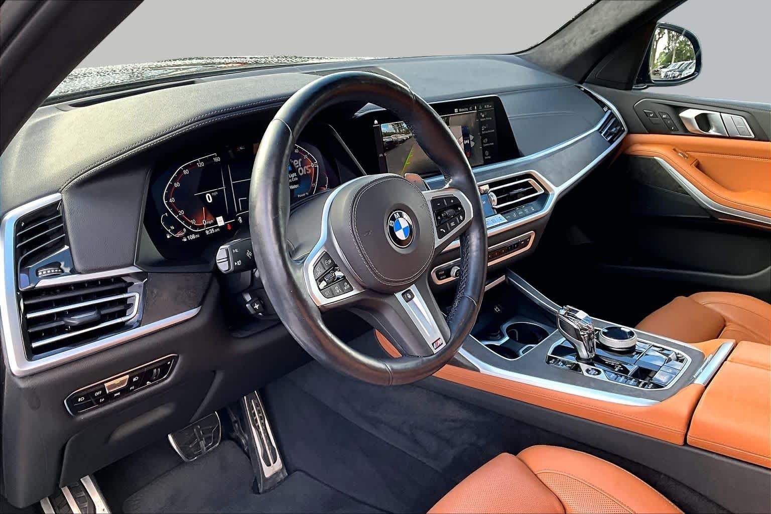 Used 2021 Carbon Black Metallic BMW xDrive40i image 18