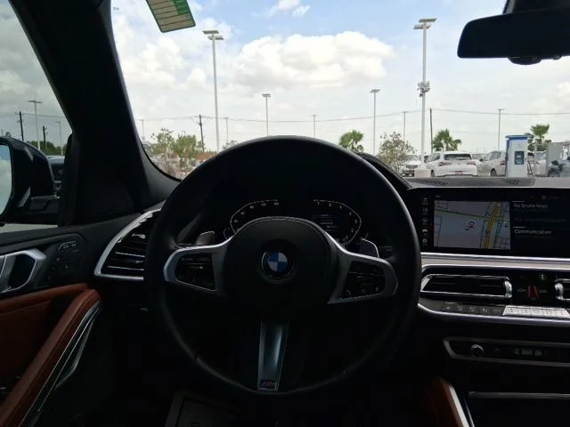Used 2023 Black BMW xDrive40i image 9