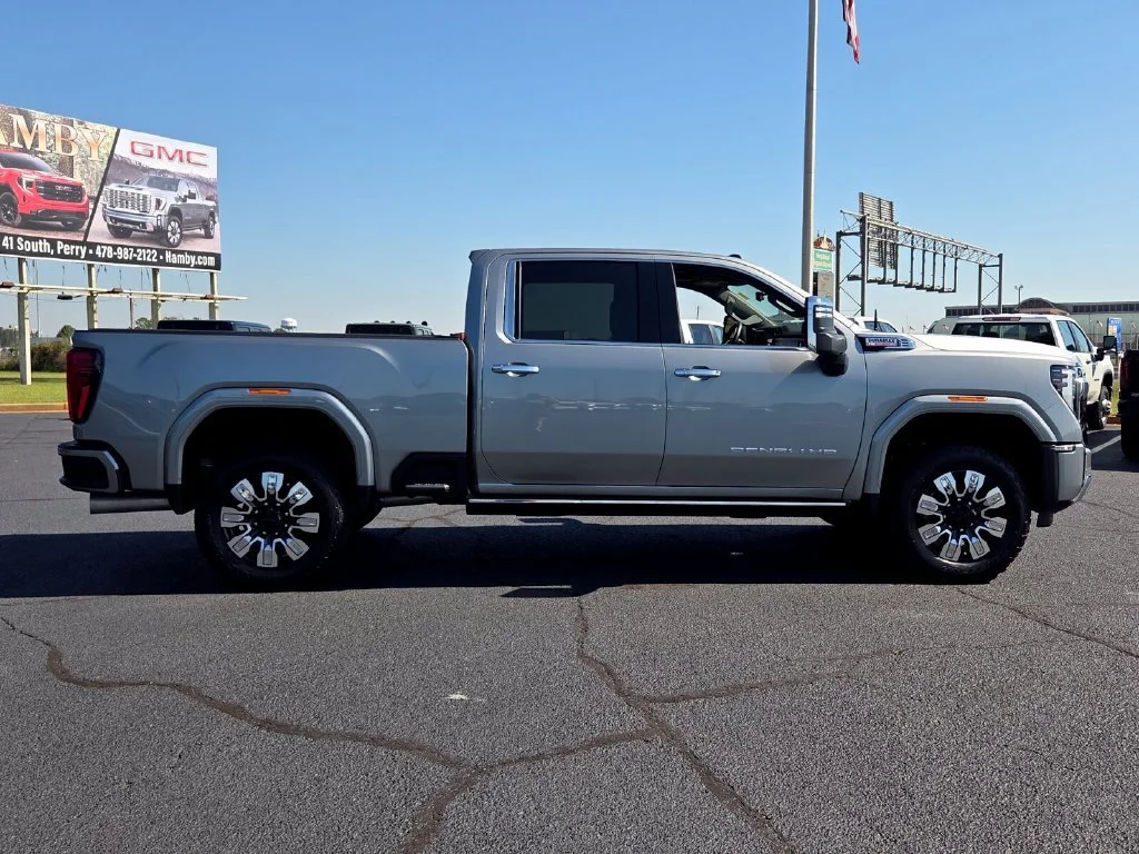 Used 2024 Sterling Metallic GMC Denali image 14