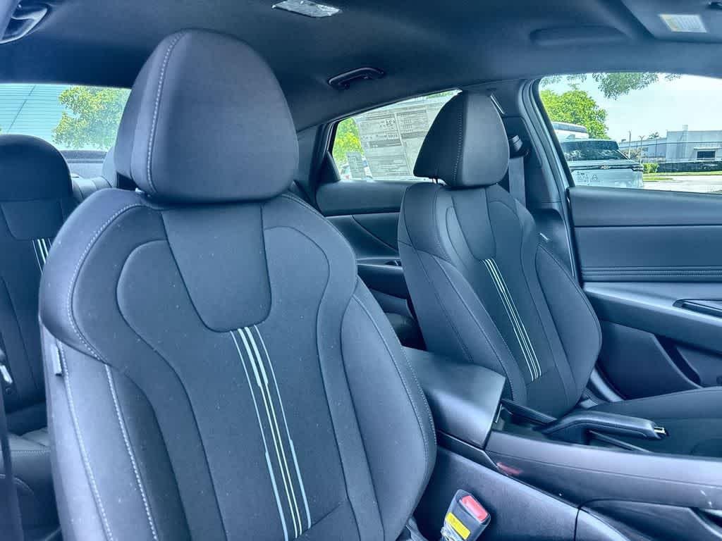 2026 Hyundai Elantra SEL Sport - Photo 27