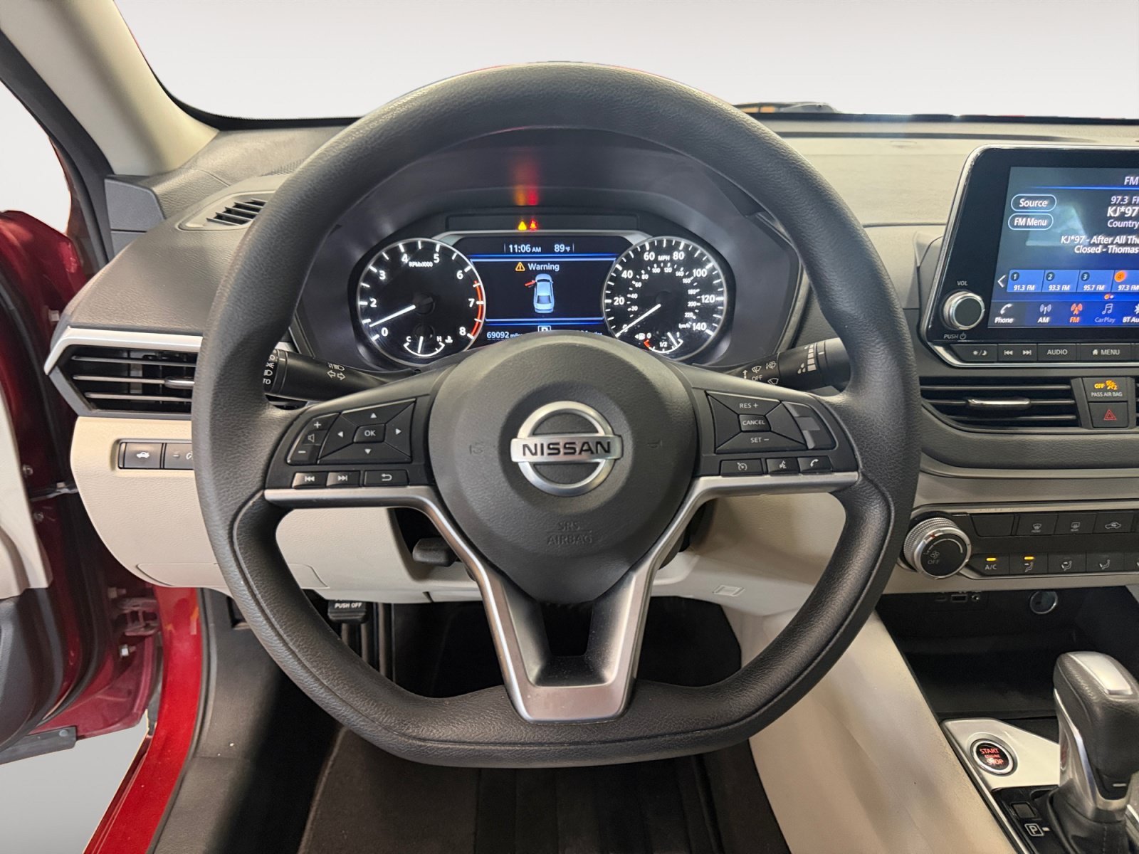 Used 2022 Scarlet Ember Tintcoat Nissan 2.5 SV image 14