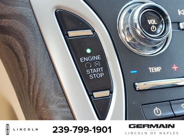 Used 2020 White Lincoln Reserve image 34