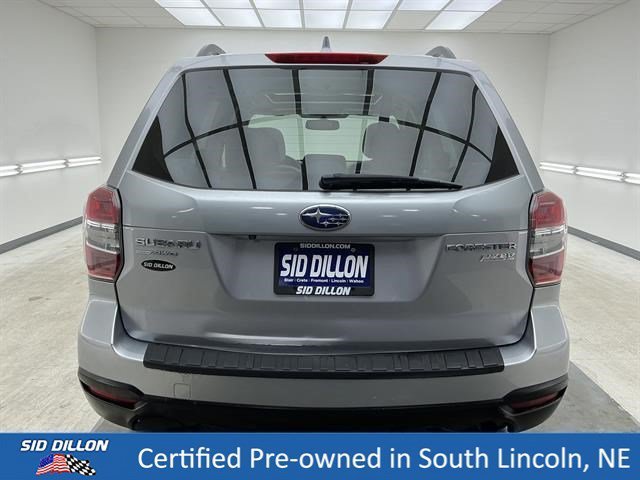 Used 2016 Ice Silver Metallic Subaru 2.5i Premium image 5