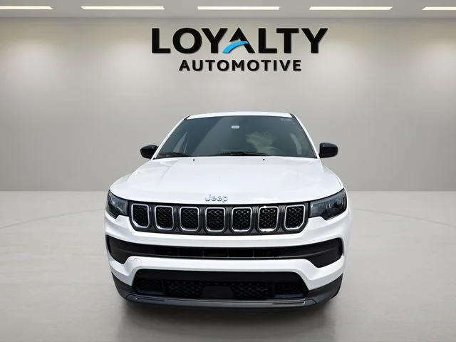 Used 2023 White Jeep Sport image 8