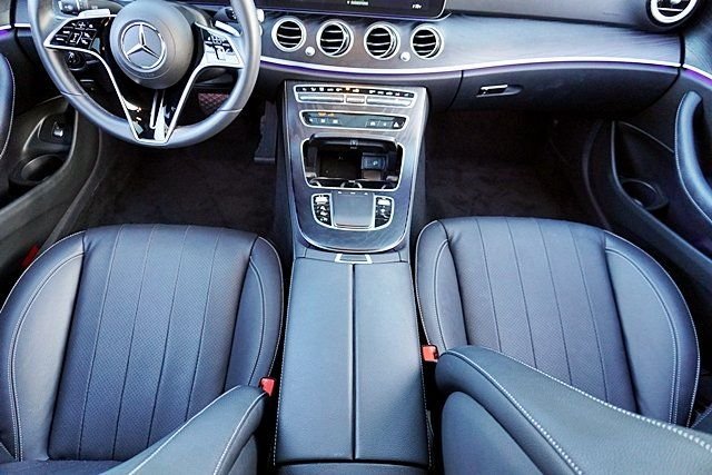 Used 2022  Mercedes-Benz E 350 image 19