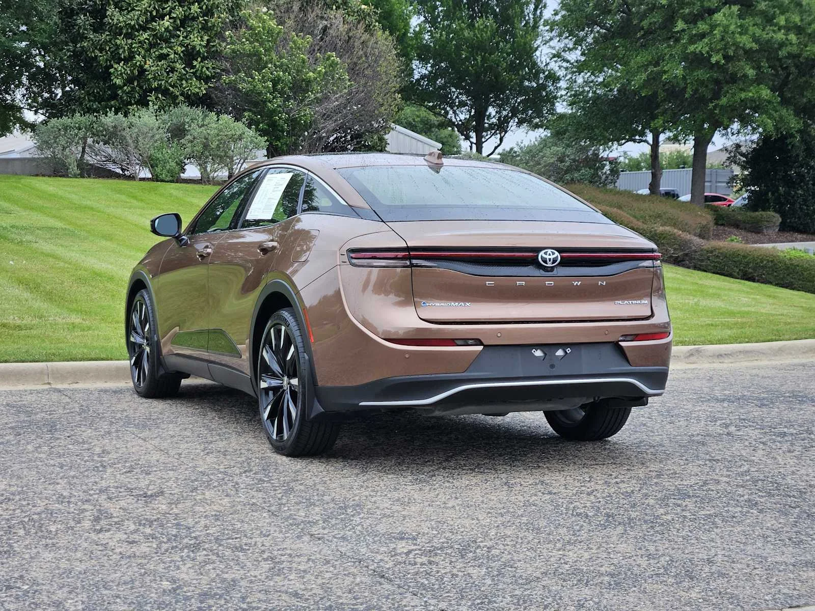 Used 2025 Bronze Age Toyota Platinum image 3