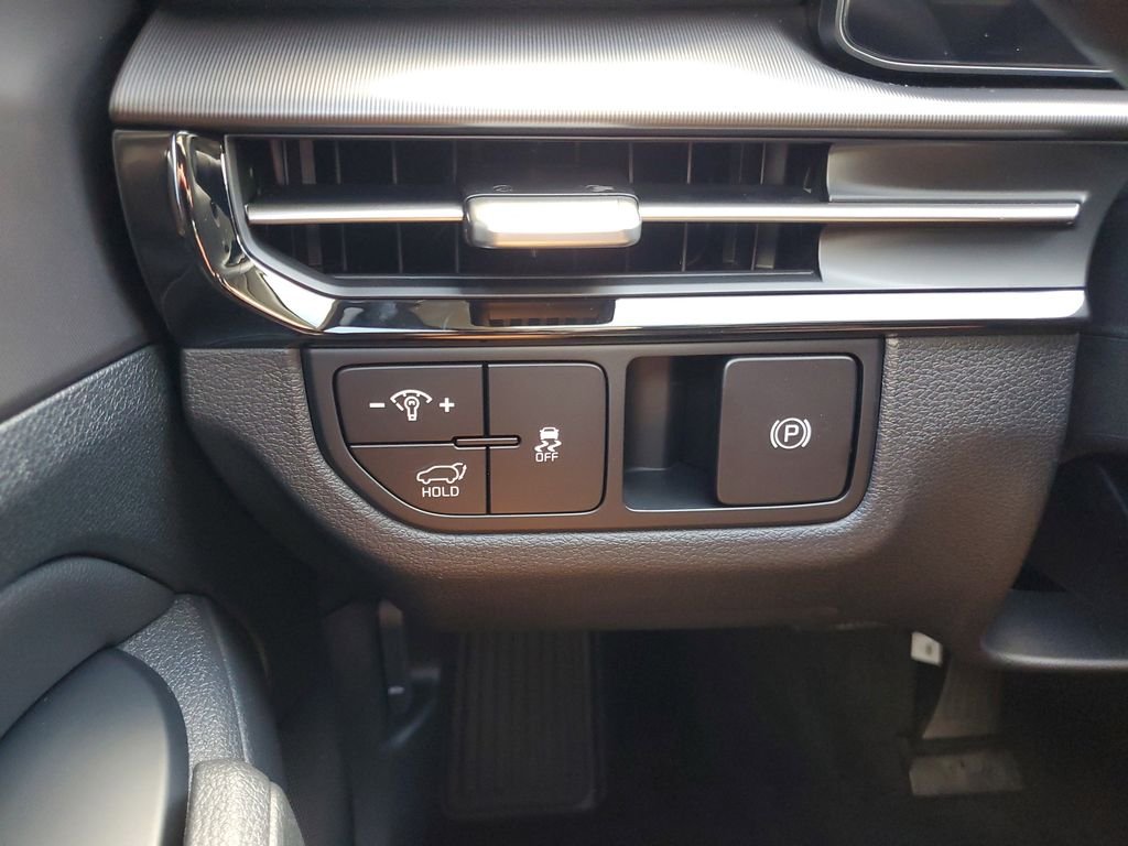 2026 Kia Sportage EX - Photo 30